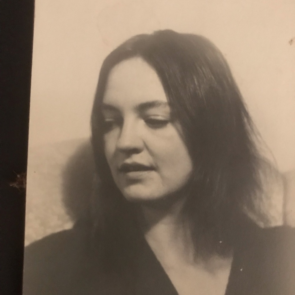 Meet your Posher, Lina